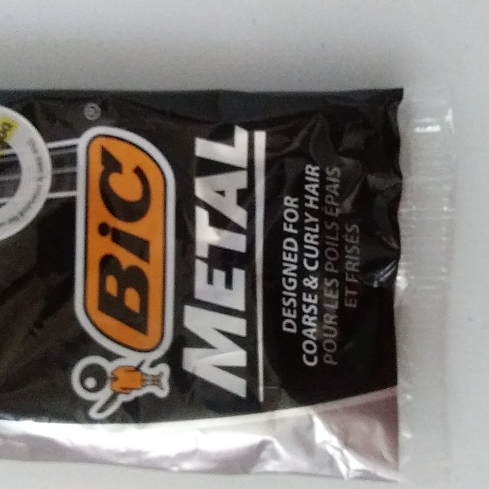 Bic Razor - Picture 2 of 3